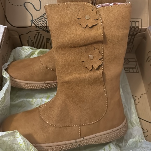 Livie and Luca Size 13 Boots New Flower - Picture 1 of 3